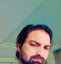 Ali Mughal - Male escort in Dubai Photo 3 of 4