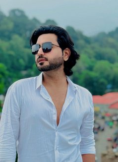 Ali - Male escort in Islamabad Photo 15 of 15