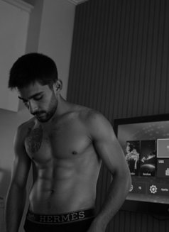 Ali Pro - Male escort in Dubai Photo 1 of 8