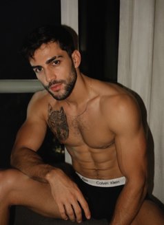 MAYK - Acompañantes masculino in Dubai Photo 4 of 9