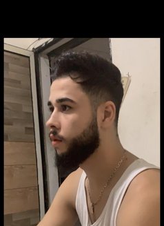 Top sy master - Acompañantes masculino in Beirut Photo 1 of 3