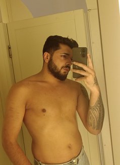 Ali - Male escort in İstanbul Photo 2 of 4