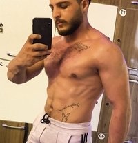 Ali25 - Male escort in Abu Dhabi