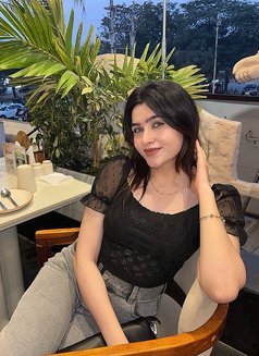 Alia Chaudhary🦋 - escort in Abu Dhabi Photo 1 of 4