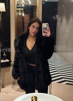 Alia π¦ - escort in Abu Dhabi Photo 4 of 4