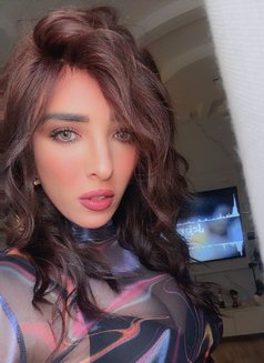 Alia - Transsexual escort in Riyadh Photo 5 of 5