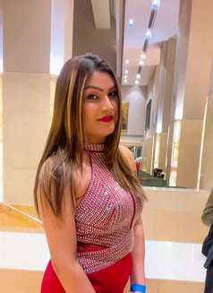 Alia Khan - Transsexual escort in Jaipur Photo 9 of 17
