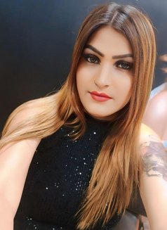 Alia Khan - Transsexual escort in Jaipur Photo 16 of 17