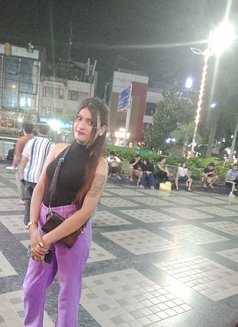 Alia Khan - Transsexual escort in Rajkot Photo 11 of 16