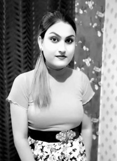 Alia Khan - Acompañantes transexual in New Delhi Photo 21 of 22