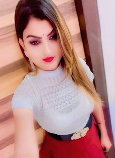 Alia Khan - Transsexual escort in Indore Photo 19 of 19