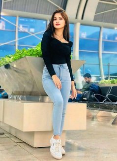 Alia Sharma - escort agency in Gurgaon Photo 2 of 5