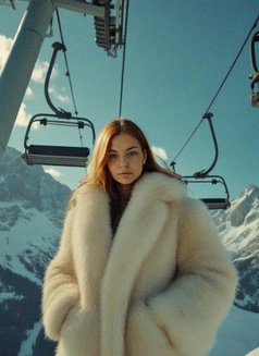 Alia - escort in İstanbul Photo 19 of 19