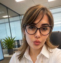 Alia 🇹🇷 🇦🇿 - puta in Riyadh Photo 8 of 8