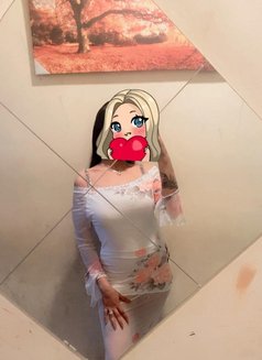 Aliana - escort in Riyadh Photo 7 of 7