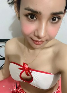 Alic - Transsexual escort in Pune Photo 25 of 25