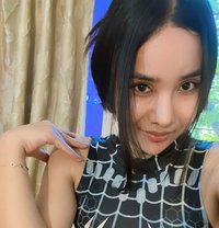 Alic - Transsexual escort in Pune Photo 27 of 28