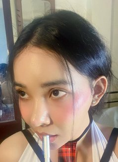 Alic - Transsexual escort in Pune Photo 27 of 30