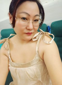 Alica - escort in New Delhi Photo 1 of 1