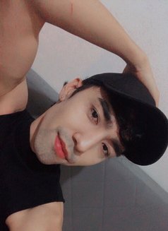 Alican - Male escort in İstanbul Photo 2 of 7