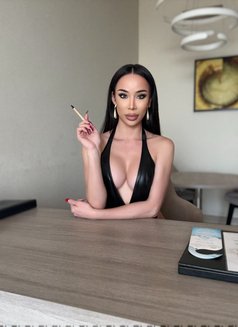 Alice best service - Acompañantes transexual in Dubai Photo 5 of 23