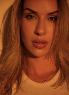 Alice All Natural - escort in Dubai Photo 1 of 4