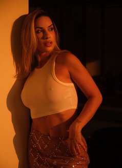 Alice All Natural - escort in Dubai Photo 2 of 4