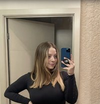 Alice - escort in Toronto