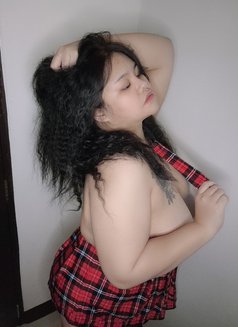 Alice at Sukhumvit - escort in Bangkok Photo 2 of 5