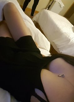 Alice Blue/OUTCALL ONLY - escort in Dubai Photo 6 of 7