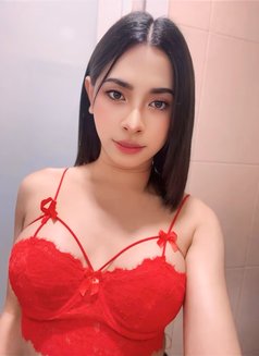 Alice Both 6 Inch Thailand - Transsexual escort in Abu Dhabi Photo 8 of 8