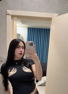 Alice Ladyboy Top/Bottom 69 - Masajista in Khobar Photo 4 of 7