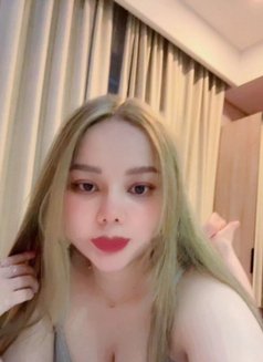 Alice - escort in Ho Chi Minh City Photo 2 of 4