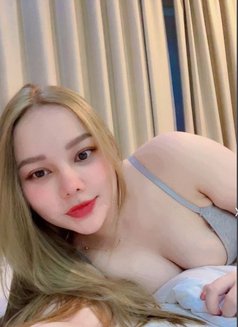 Alice - escort in Ho Chi Minh City Photo 3 of 4