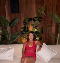 Alice - escort in Bali Photo 1 of 13