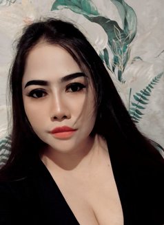 Alice - escort in Gurgaon Photo 6 of 13