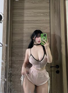 Alice in or Uotcall Vip - escort in Al Manama Photo 5 of 5