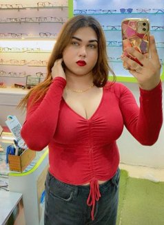 Alice - Transsexual escort in New Delhi Photo 10 of 11