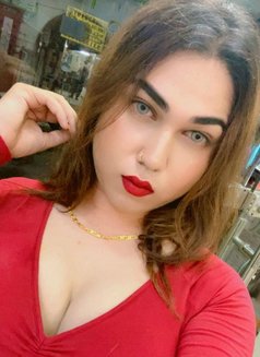 Alice - Acompañantes transexual in New Delhi Photo 12 of 12