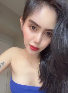 Alice Love Marie - Transsexual escort in Dubai Photo 15 of 19