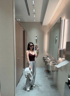 Alice Love Marie - Transsexual escort in Dubai Photo 18 of 19