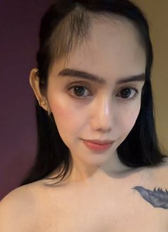 Alice Madison - Transsexual escort in Dubai Photo 4 of 4