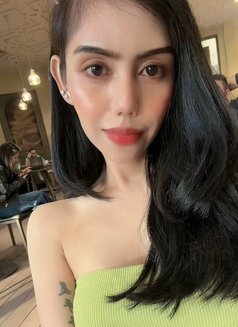 Alice Madison - Acompañantes transexual in Dubai Photo 13 of 13