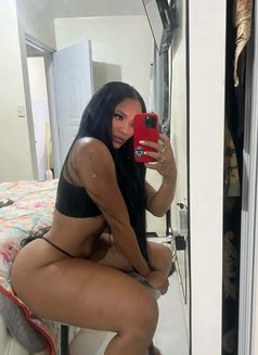 Aisha - escort in Sharjah Photo 4 of 13