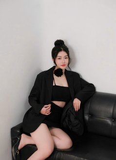 Alice Nguyen - escort in Phu Quoc Photo 2 of 5