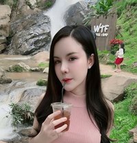 Shinee - escort in Jeddah Photo 6 of 9