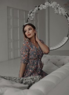 Alice Prd - escort in Budva Photo 6 of 7