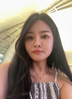 Alice Professional good massage - puta in Dammam Photo 7 of 8