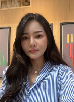 Alice Professional good massage - puta in Dammam Photo 8 of 8