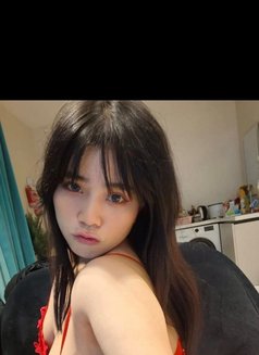 April - escort in Dammam Photo 2 of 4